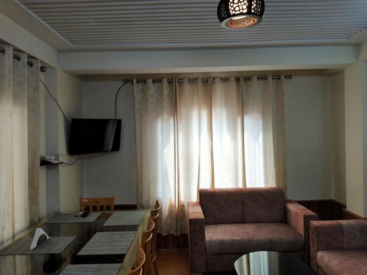 Neha Homestay Shimla Exteriör bild