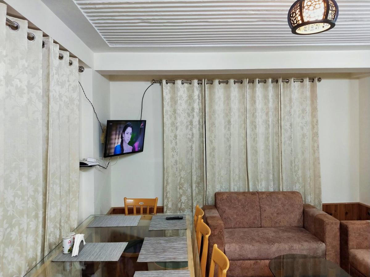 Neha Homestay Shimla Exteriör bild